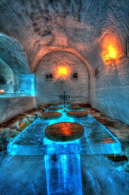 GeneralPorn's tweet photo. Ice hotel at Sorrisniva, Alta, Norway http://t.co/Qh343uF4Yd