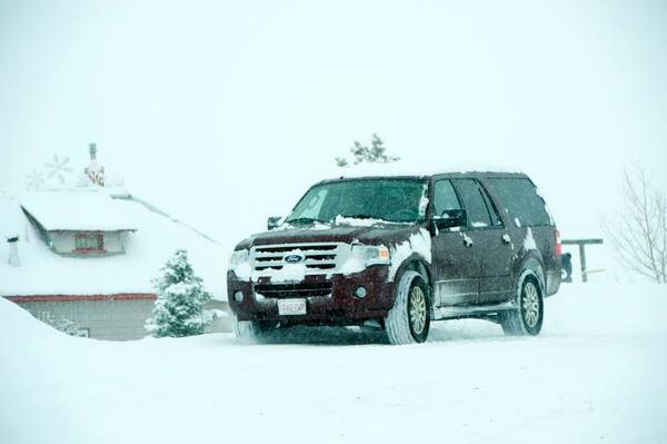 Any vehicle can find itself in bad weather while traveling. That's why we offer auto insurance to protect you!