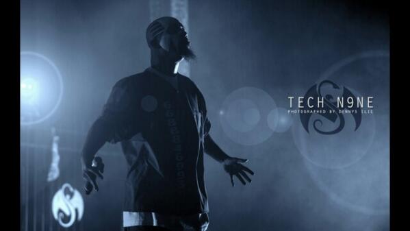 TechN9ne's tweet image. @kanyewest bro they call me the king of darkness but your show last night freaked even ME out my nigga! I wanna talk!