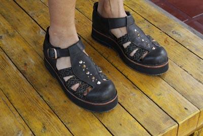 RAUCHZAPATOS's tweet photo. Hoy las esperamos en ambos showrooms! #kipitachas http://t.co/CU1G3XObPz