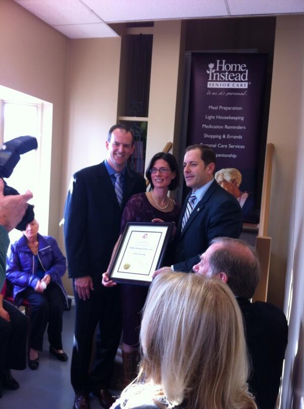 CTeutenberg's tweet photo. Congratulations Denielle &amp; Jonathan on the grand opening of the 1000th @homeinstead franchise! @jimdiodati http://t.co/5oD6tAK0n4