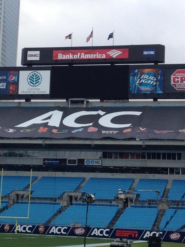 eero_dynamic's tweet image. So you thought a local school playing the conference flagship for the championship would fill the bldg  #ACCproblems