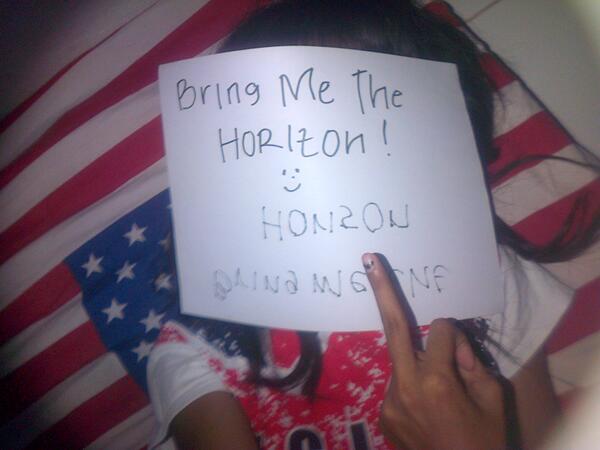 EchyDuka41's tweet photo. :* #BMTH http://t.co/DjQMPW3cTx