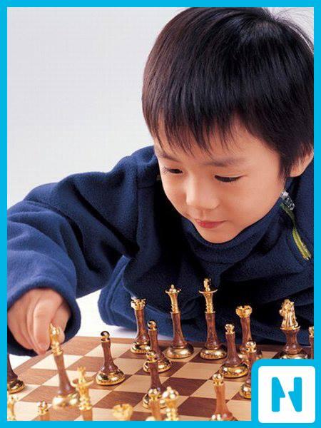 NAHIKids's tweet photo. Chơi cờ sẽ mang lại những lợi ích gì cho bé? Tham khảo thêm thông tin tại https://t.co/i8zauobNv6 cả nhà nhé! http://t.co/UCx9j84ETX