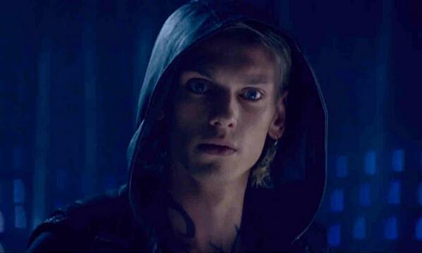 mencauseproblem's tweet image. 25 days of perfect men, my gift to you. Gift #4, Jamie Campbell Bower. Broody, tall, and absolutely gorgeous
