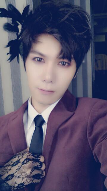 kpopers_family's tweet photo. He is Chinese that studying in Seoul (Konkuk University) #MPireRed http://t.co/tcNk5E5RhE
