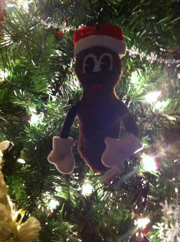 MBSCMartina's tweet photo. Thank you Charleston Festival of Lights! Tree is complete. #MrHanky #SouthPark http://t.co/MqAYR5tANp