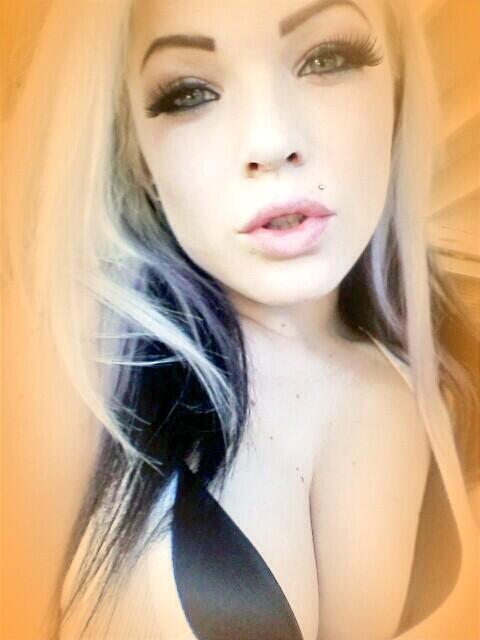 Spoil time http://t.co/c6bDMj0YDc #findom #brat #spoiled #femdom #paypig #humanatm #financialdomination http://t.co/LxaiqPWXoy