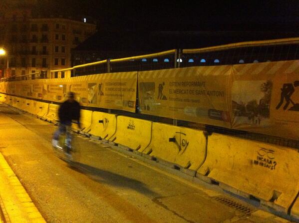 cerreyes's tweet image. Bon dia M U N D O ! Montando las calles para ir al último Brutally Early Club del año! #yaaawn  #BEC