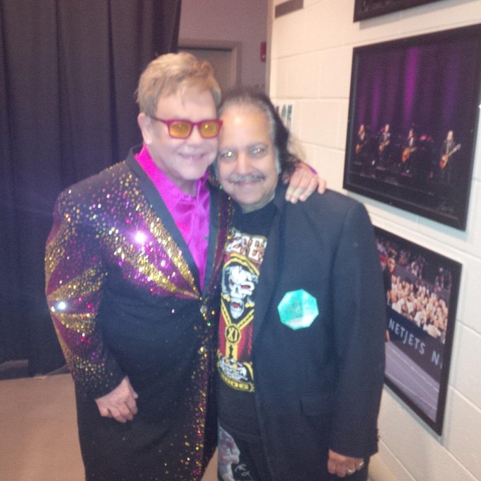 Doesn't get too much better than this, Privileged to meet @eltonjohndotcom Sir Elton John here in NY<a href="/tag/blessed"class="tags"><span>#blessed</span></a>
