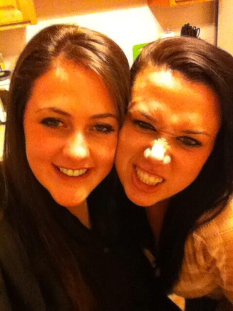 LizardLiz90's tweet photo. @amandagreen__ Happy Birthday Betch! Can't wait to celebrate with you!!😘🎉🎁🎈 http://t.co/fC58ONtJVE