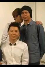 DickyReza_Fans's tweet photo. cifi @dickymprasetyo bisik2 apa ke eja hayo @mrezanugrah hahaha http://t.co/2V3bntsQFw