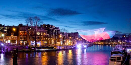 SMEamsterdam's tweet photo. Upcoming event in #Amsterdam this week: @AmsterdamLight festival - From 6 Dec to 9 Jan 2014! http://t.co/auW4924yYN