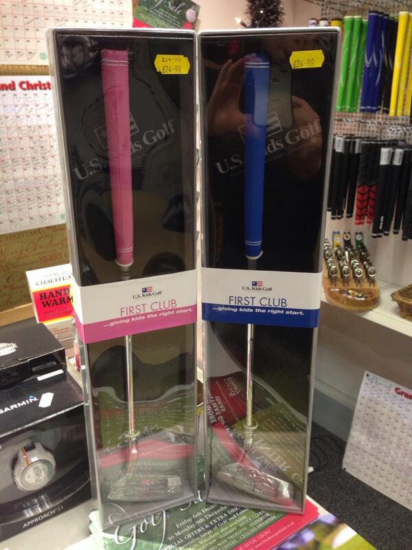 BlankneyGC's tweet image. Great gift idea for all next budding golf stars . My first putter ! #uskidsgolf #2left