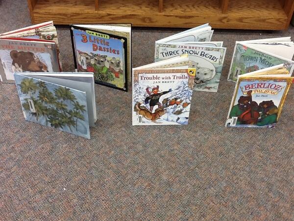 LutherLibrary's tweet image. Really excited to start our next Kindergarten author study! #JanBrett