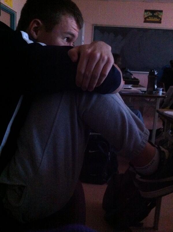 cfrancoeurr's tweet image. Guys... Nick is having a mental breakdown... Please send help @NicholasPett #dataproblems