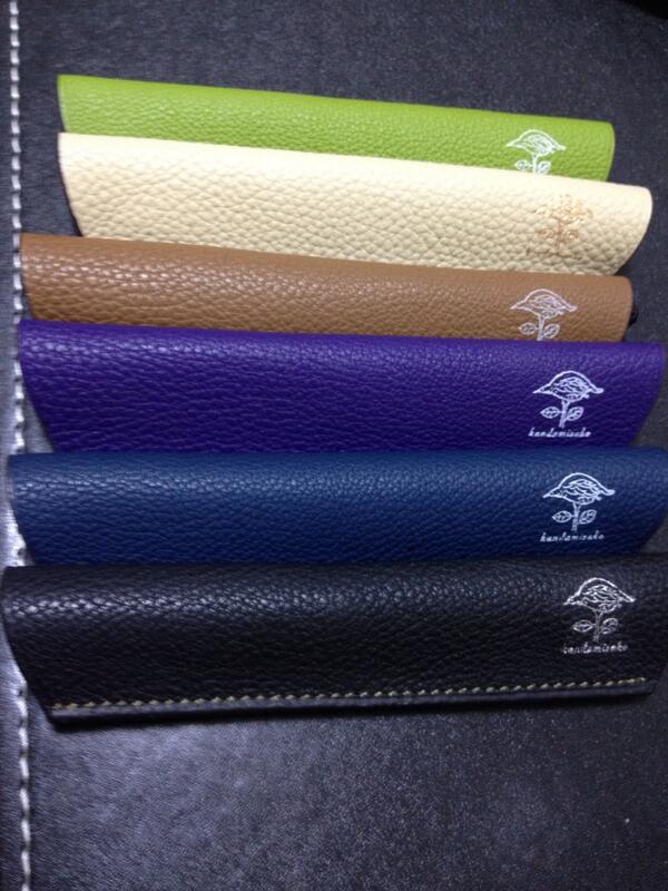 black_s1s's tweet photo. カンダミサコのペンシース。増えてました。 http://t.co/IRworxBWxE