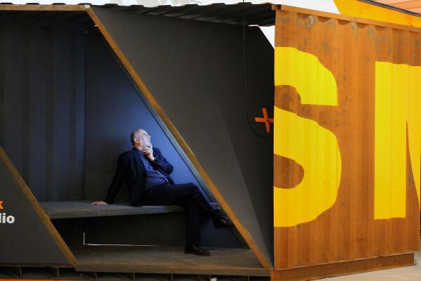 MAXXI (@museo_maxxi) on Twitter photo .<a href="/pippociorra/">pippo ciorra</a> nel container? Un ultimo controllo prima dell'opening. #ErasmusEffect, da domani e fino al 6 aprile .<a href="/pippociorra/">pippo ciorra</a> nel container? Un ultimo controllo prima dell'opening. #ErasmusEffect, da domani e fino al 6 aprile