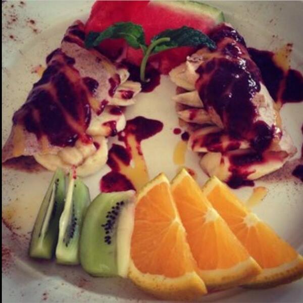 ElHuertoRest's tweet photo. @benitezrafa claro, si es que hay que comer sano! No lo dudes y llévate a alguien al huerto!!! http://t.co/qyR8hOwKvb