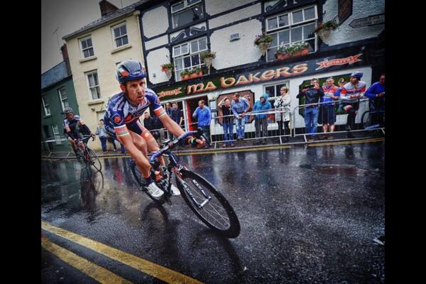 dfordamian's tweet photo. @cyclingweekly #pictureoftheyear Matt Brammier on his way to an historic fourth national Irish title in a row. http://t.co/uQMHXV0nz6
