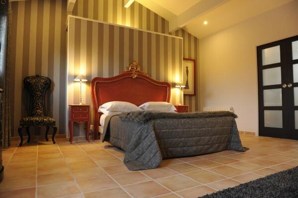 Toprural_fr's tweet photo. Hôtel boutique? Non, une chambre d'hôtes à la demeure les Arabesques (44) http://t.co/5S1JzMn34v http://t.co/YnIanI51pG