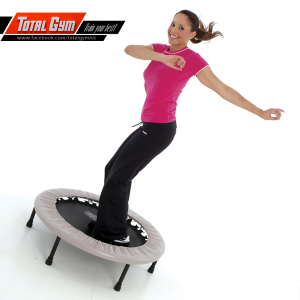 TotalGymNic's tweet photo. #Sabíasque con la debida instrucción, las clases de Power Jump ayudan a reducir hasta 700 calorías por sesión. http://t.co/8fZhEzoPOY