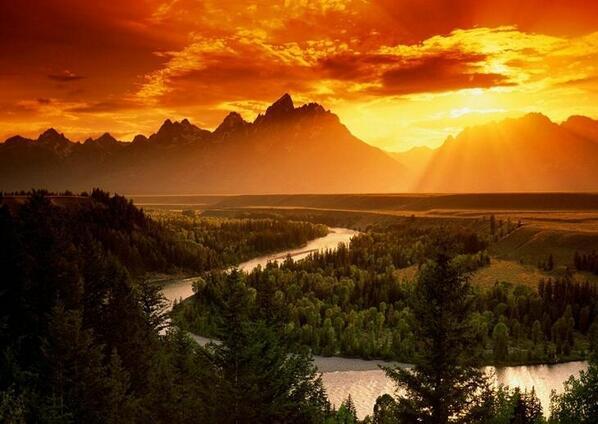 PictureWorId's tweet image. Snake River, Wyoming