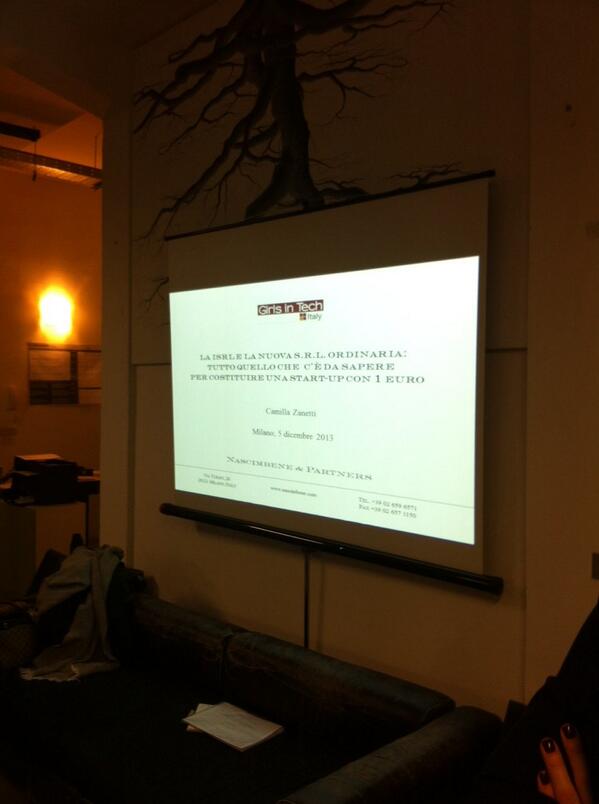 SheTechItaly's tweet image. Siamo quasi pronteee @GITItaly tra 5 minuti iniziamo #isrl #gitworkshop