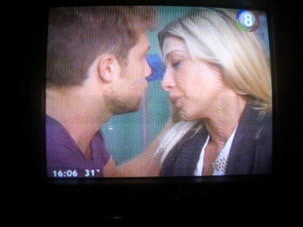 Flor Carballo tweet media