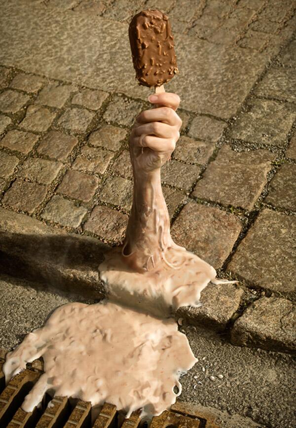 SurrealPictures's tweet photo. In A Parallel Universe http://t.co/Tc8zhoFGfp