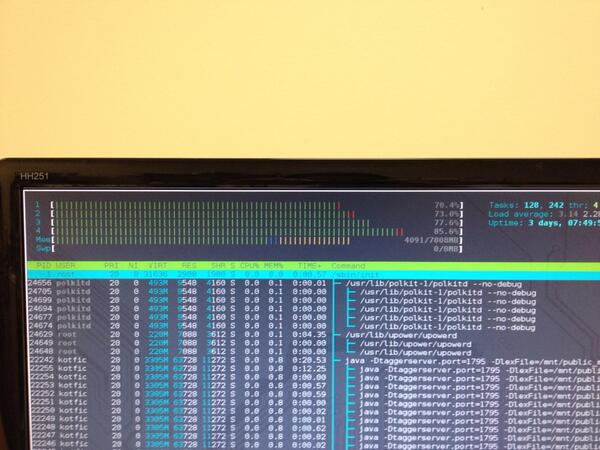 kotfic's tweet image. It&apos;s like, why bother having a nice machine if you&apos;re not going to use it? #ThanksJava