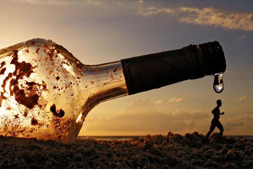 SurrealPictures's tweet photo. Partly Cloudy With A Chance Of One Drop http://t.co/vNLoGmOKWx
