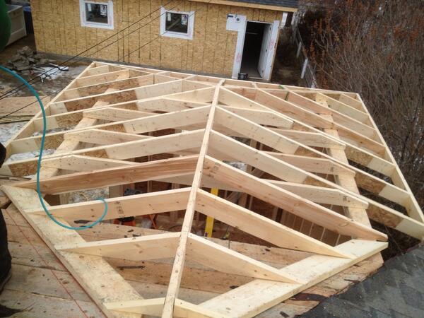TaraHillConst's tweet photo. Just a little look at some of @BraDeagle92 's handiwork on a small addition. #carpentry #oldschool http://t.co/N2qiKA1dyF