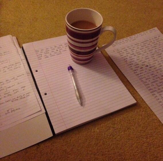 TeleriWilliams's tweet image. Well deserved cuppa, essay three done! One to go!!! 📓✏️📚 #thirdyearproblems