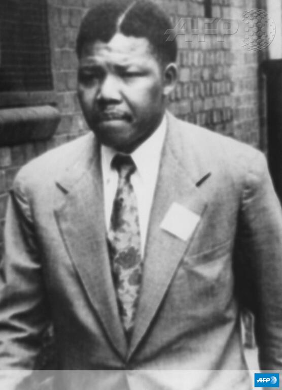 A photo taken in 1961 shows South African anti-apartheid leader and ANC member Nelson Mandela, who died today #Madiba
