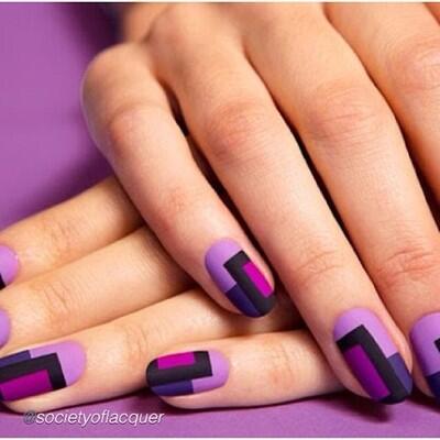 Nailathon's tweet photo. Its the best day of the week FRIDAY! Show off the best party nails ready for the weekend #tgif #partynails #NAILATHON http://t.co/jguAoSKKap