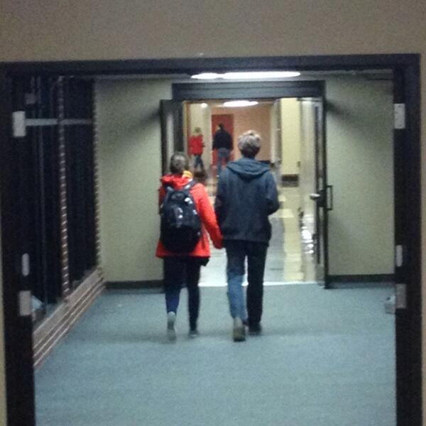HUawkcouples's tweet photo. I guess it doesn't only have to be awkward couples, but this couple did walk out of a stairway together 😳 http://t.co/NXmoUJD13W
