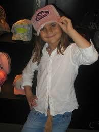 LovingBellaSwan's tweet photo. @MatedRachelB Or do u like this one? http://t.co/afcdLRjZO0