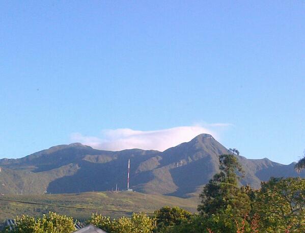 M1chaelaMachine's tweet photo. George view from my bedroom window <3 http://t.co/7gX1NbxTis