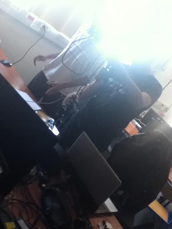 S'Team15 tweet media