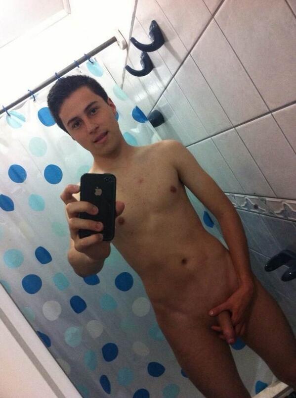 1984Tena's tweet photo. "@BoyBurst: Boy Burst - http://t.co/n2I95icaoH #BBBH #Gaypix #TeamGay http://t.co/mrCx5LVkje"