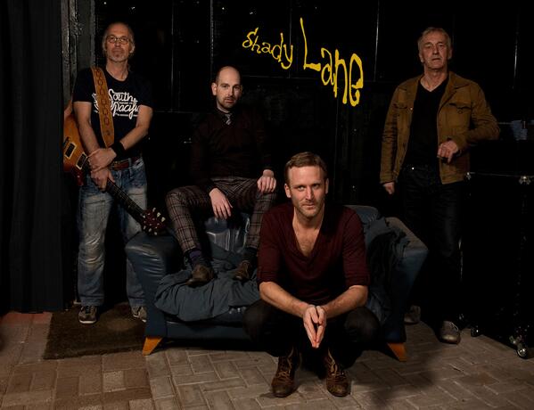 New bandpic! EP 2014 coming up...Yes