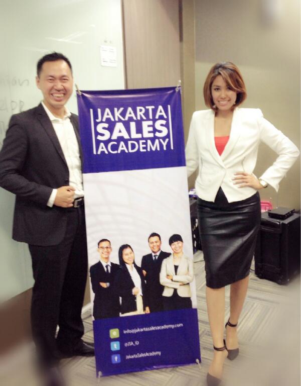 Jakarta Sales Academy <a href="/Dedybudiman/">Dedy Budiman M.Pd</a> <a href="/astermora/">AsterTheresia</a> @KOMISI_Crew #JSA#Bangga#Sales#Indonesia