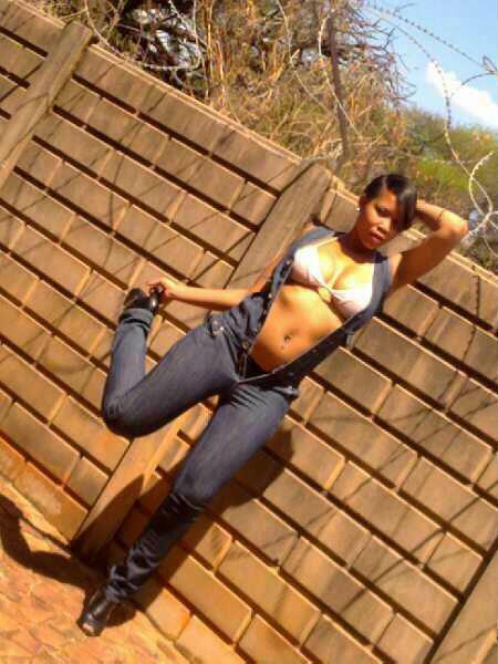 RealSABooty's tweet photo. What a pose #realsabooty http://t.co/kFbQ6u1nRk