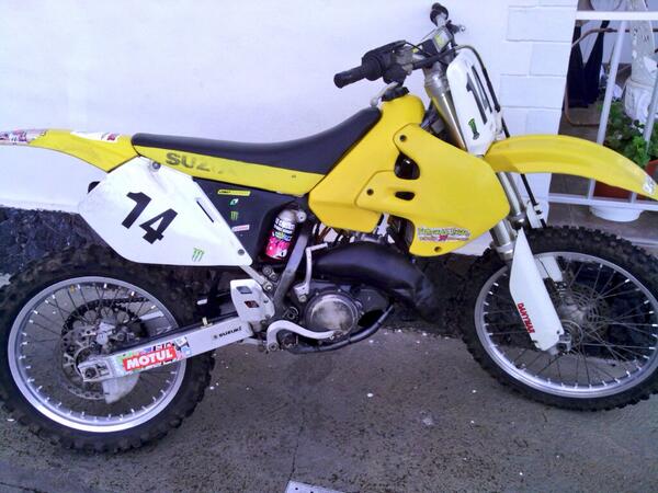 MaraJosCabrera2's tweet photo. Hoy sí, por fin !! Motocross :) 
@victordp14 http://t.co/ZfrwE7Tr78