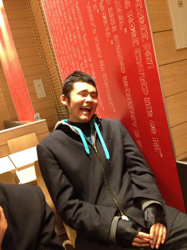 0323Hapyy's tweet photo. マックNOW http://t.co/wLOgPM0i7P