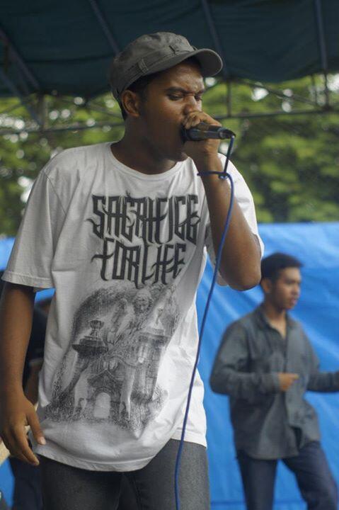 Liat foto ini jadi kangen featuring sama <a href="/BYE_official/">Blast Your Eyes</a> :D