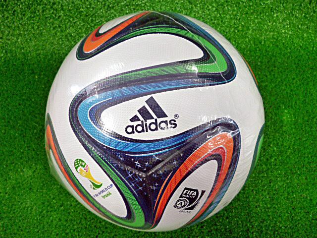 brazuca【ブラズーカ】FIFAワールドカップ 2014 ブラジル 公式球