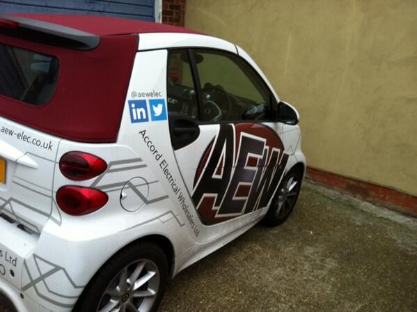 aewelec's tweet photo. New smart car.... http://t.co/b0NnbZrEfl