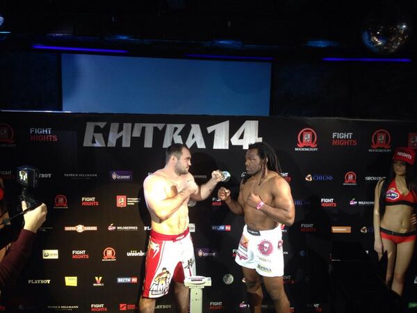 IamSokoudjou's tweet image. Me, 100.4 kg (221.3 lbs) and my opponent Konstantin Erokhin: 102.2 kg (225.3 lbs) #fightnights #battle14